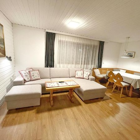 Pension Erlhof Saalfelden Екстер'єр фото