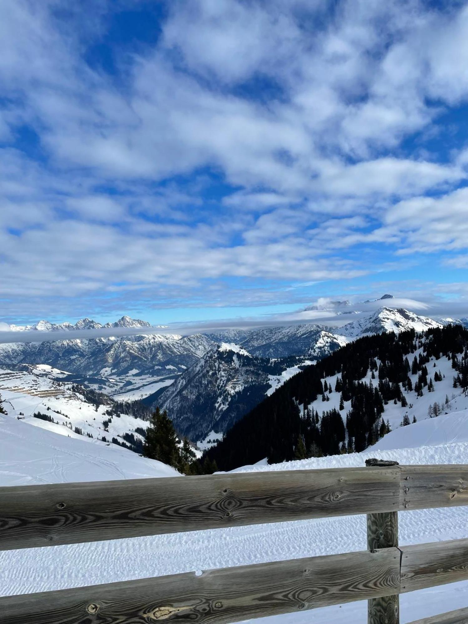 Pension Erlhof Saalfelden Екстер'єр фото